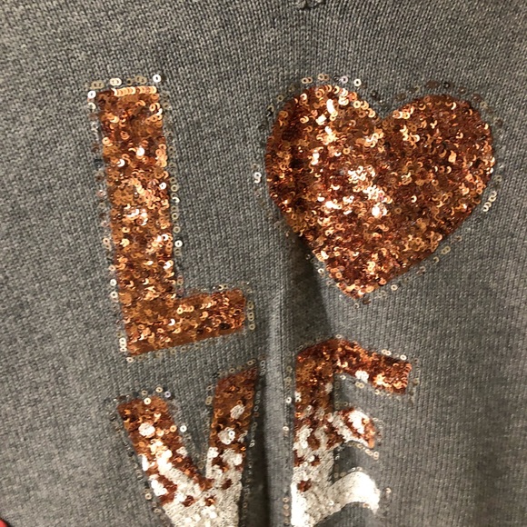 V-neck sweater - Picture 4 of 5